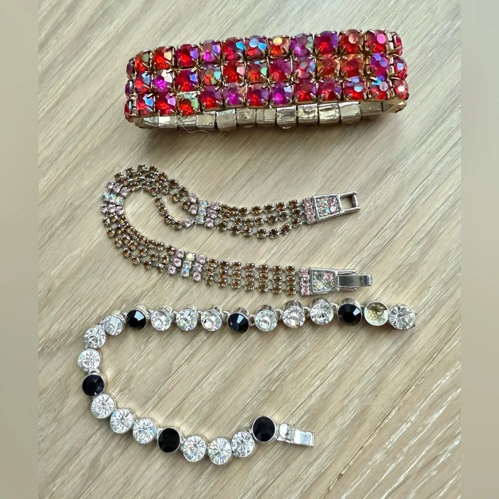Elegant Multicolor Crystal Jewelry Set of 3 bracelets.